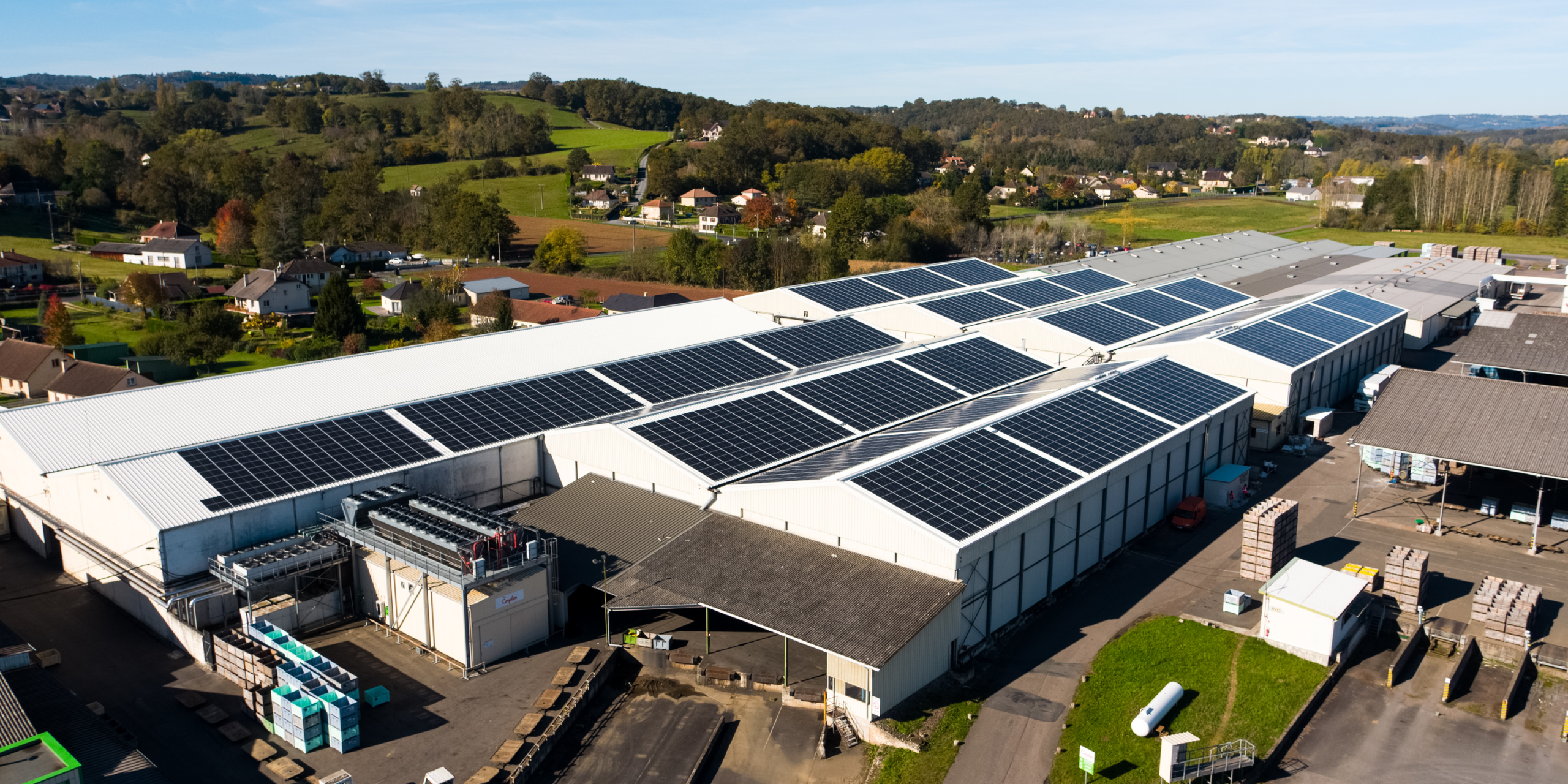 découvrez les coopératives photovoltaïques, un modèle innovant qui permet aux citoyens de produire et de consommer de l'énergie solaire tout en participant à la transition énergétique. rejoignez une initiative collaborative pour un avenir durable grâce à l'énergie renouvelable.