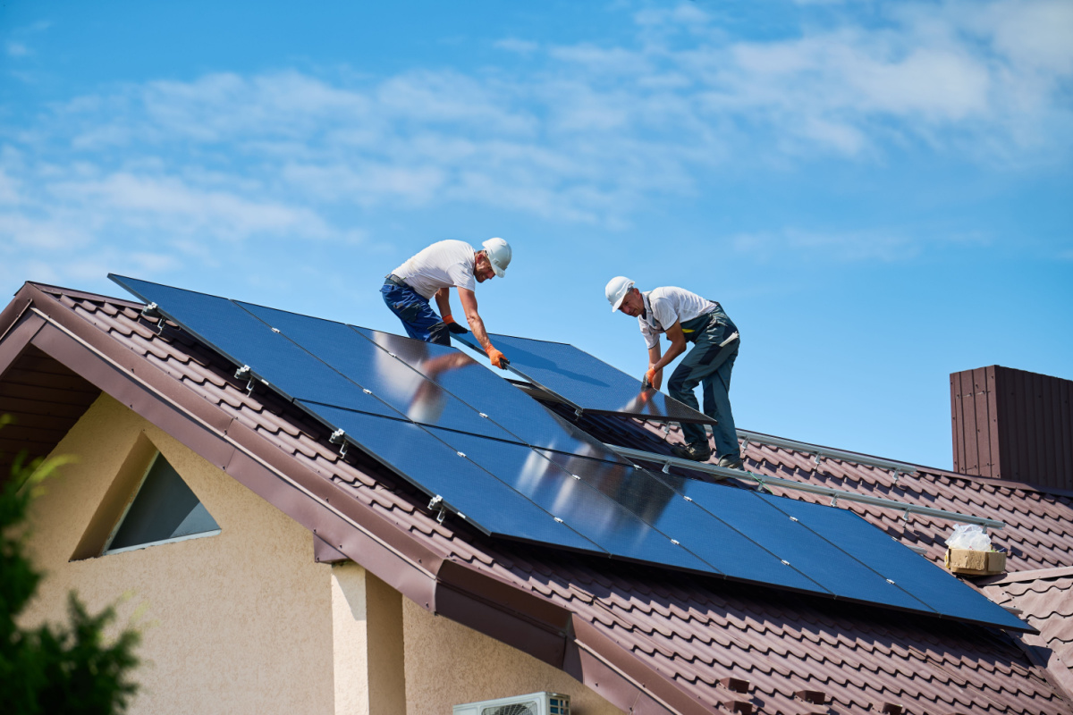 découvrez le coût des panneaux photovoltaïques en 2023 et comparez les prix, subventions et options de financement pour un projet solaire réussi. informez-vous sur les avantages économiques et écologiques d'investir dans l'énergie solaire cette année.