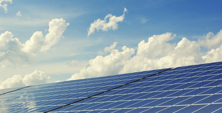 découvrez le crédit photovoltaïque : un financement accessible pour vos projets d'énergie solaire. profitez de prêts avantageux et d'aides pour investir dans des panneaux solaires, réduire votre facture d'électricité et contribuer à la transition énergétique.