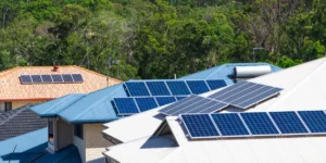 découvrez comment effectuer la déclaration de travaux pour l'installation de panneaux photovoltaïques. suivez nos conseils pratiques pour respecter la législation en vigueur et optimiser votre projet d'énergie renouvelable.