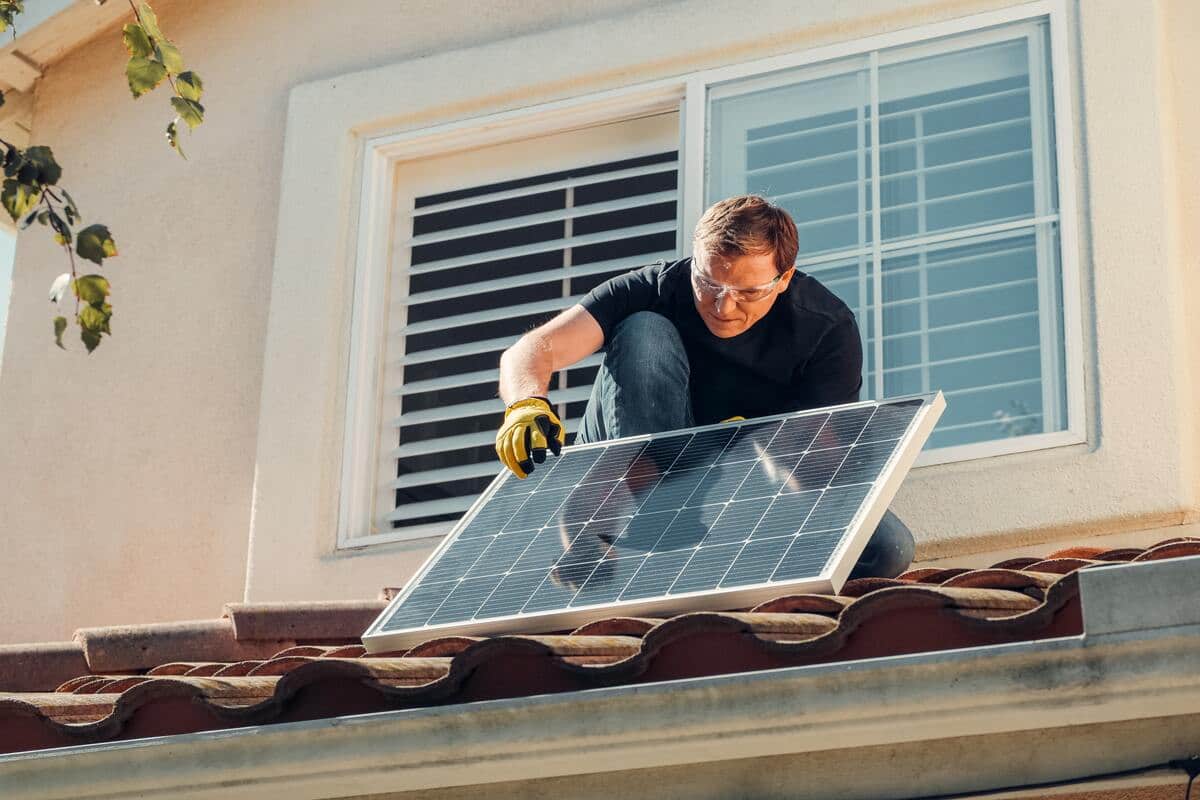découvrez comment financer vos panneaux photovoltaïques grâce à un emprunt adapté. profitez d'une solution économique pour rendre votre maison plus verte tout en réduisant vos factures d'énergie.