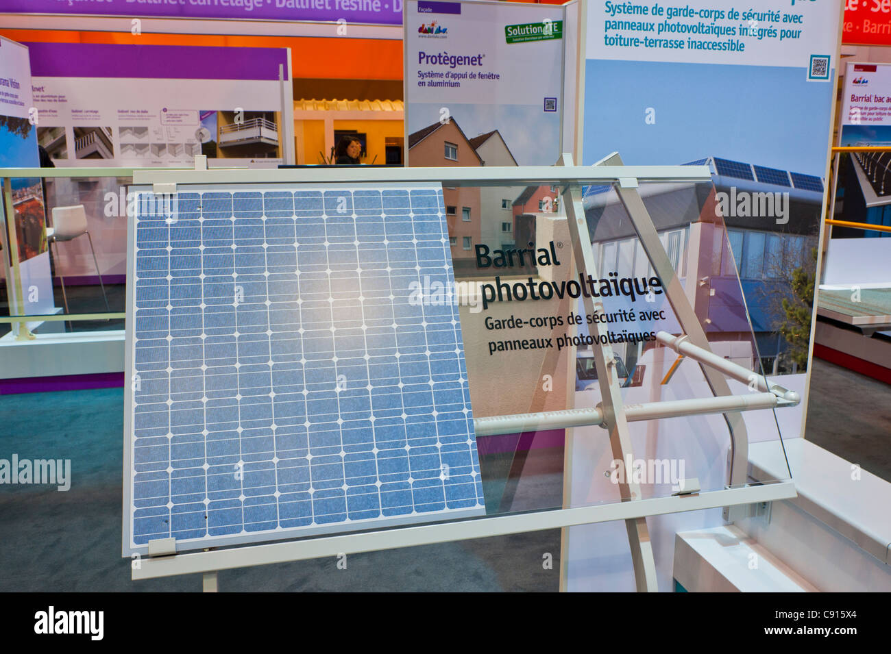 découvrez notre exposition dédiée aux panneaux photovoltaïques, une occasion unique d'explorer les dernières innovations en matière d'énergie solaire. apprenez tout sur les avantages, les installations et l'impact environnemental de cette technologie révolutionnaire.
