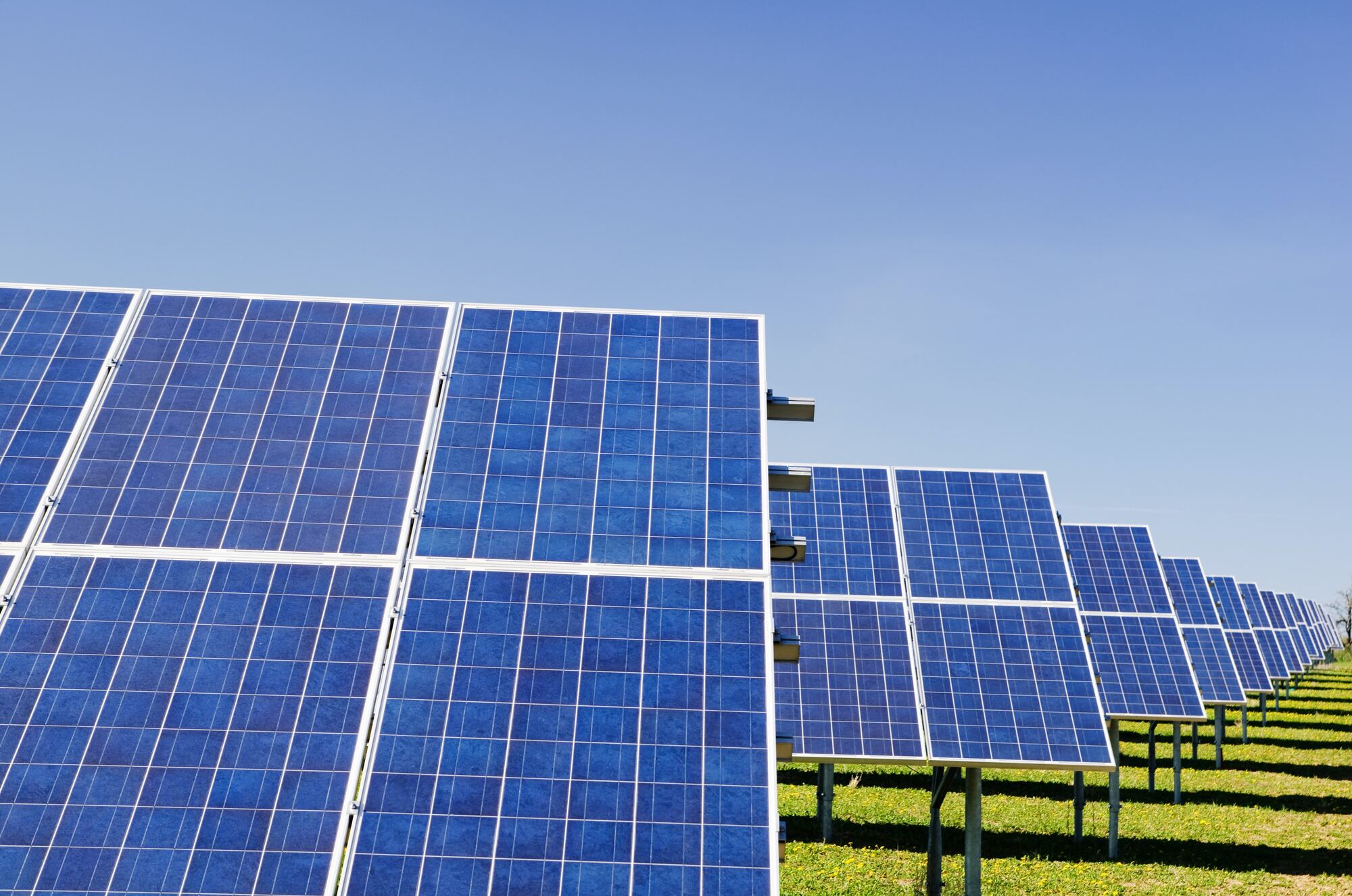 découvrez les options de financement avantageuses pour l'installation de panneaux photovoltaïques. profitez d'aides financières, de subventions et de crédits d'impôt pour rendre votre projet d'énergie solaire plus accessible et rentable. informez-vous sur les solutions adaptées à vos besoins pour réduire vos dépenses énergétiques tout en préservant l'environnement.