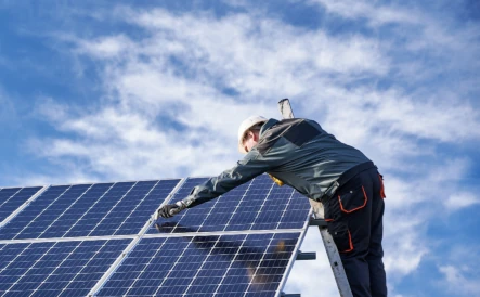 découvrez notre guide complet pour les installateurs de panneaux photovoltaïques. apprenez les meilleures pratiques, les techniques d'installation, et les conseils pour optimiser vos projets solaires. idéal pour les professionnels souhaitant se perfectionner dans la transition énergétique.