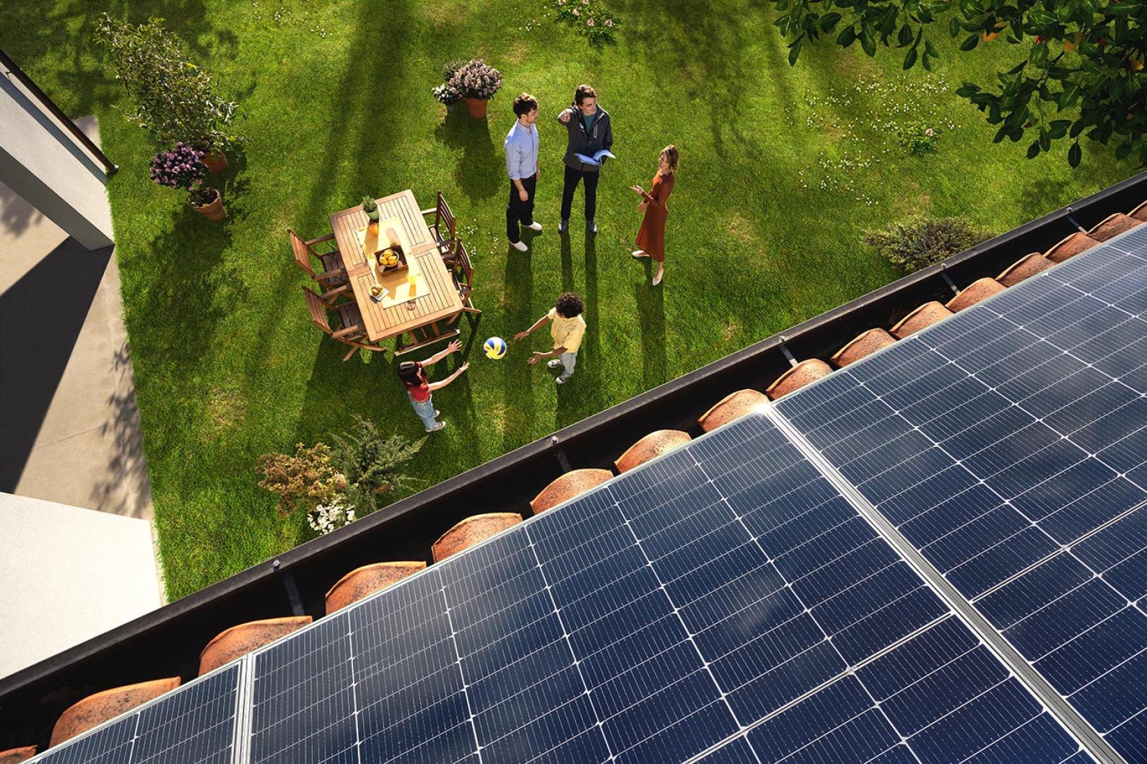 découvrez notre guide complet sur les panneaux photovoltaïques : fonctionnement, avantages, conseils d'installation et aides financières pour optimiser votre transition vers l'énergie solaire.