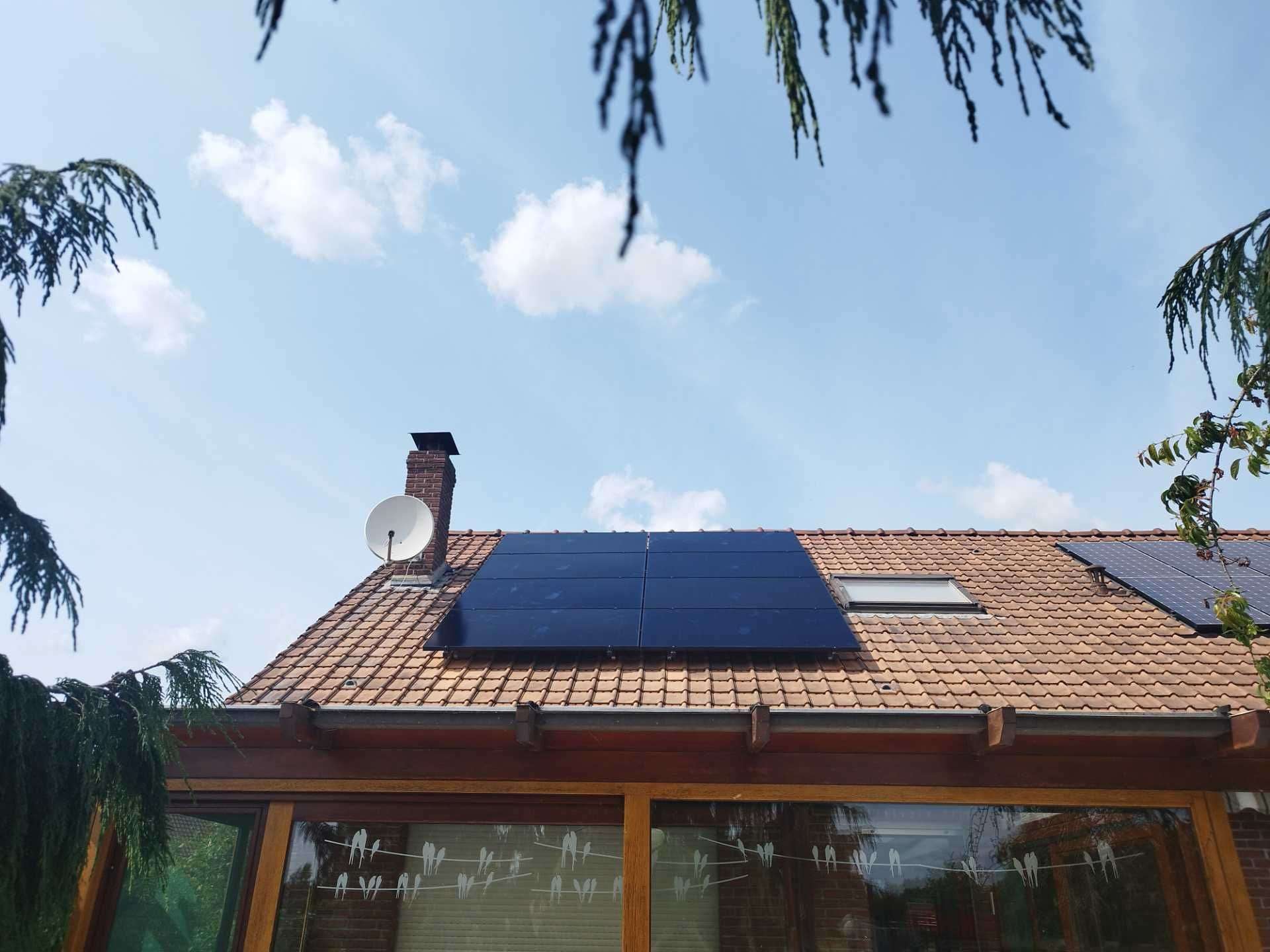 découvrez notre guide complet sur les panneaux photovoltaïques dans le nord-pas-de-calais. apprenez tout sur leur fonctionnement, les aides disponibles, les meilleures pratiques d'installation et les avantages écologiques et économiques de l'énergie solaire dans votre région.