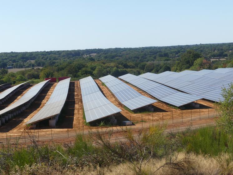 découvrez des récits captivants sur l'impact des panneaux photovoltaïques. plongez dans des histoires inspirantes d'innovation, d'énergie renouvelable et de réussite, et laissez-vous convaincre par les bienfaits de l'énergie solaire dans notre quotidien.