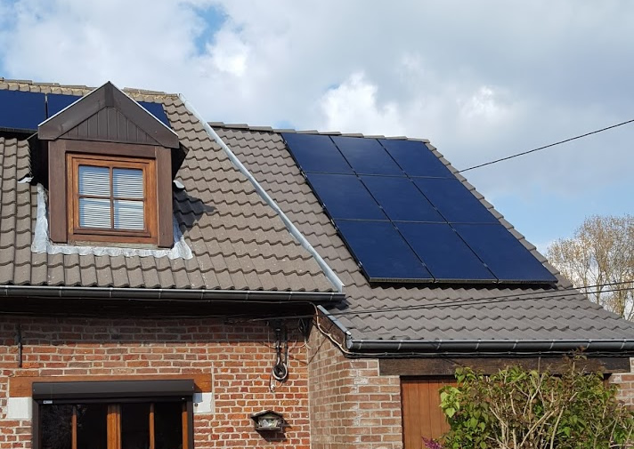découvrez notre service d'installation de panneaux photovoltaïques à charleroi. profitez d'une énergie renouvelable et économique tout en réduisant votre empreinte carbone. contactez-nous pour un devis personnalisé et commencez à produire votre propre électricité dès aujourd'hui.