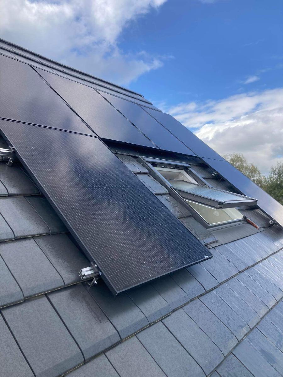 découvrez les services d'installation de panneaux photovoltaïques à soignies. notre équipe d'experts vous accompagne dans la transition énergétique et l'optimisation de votre consommation d'énergie grâce à des solutions sur mesure.