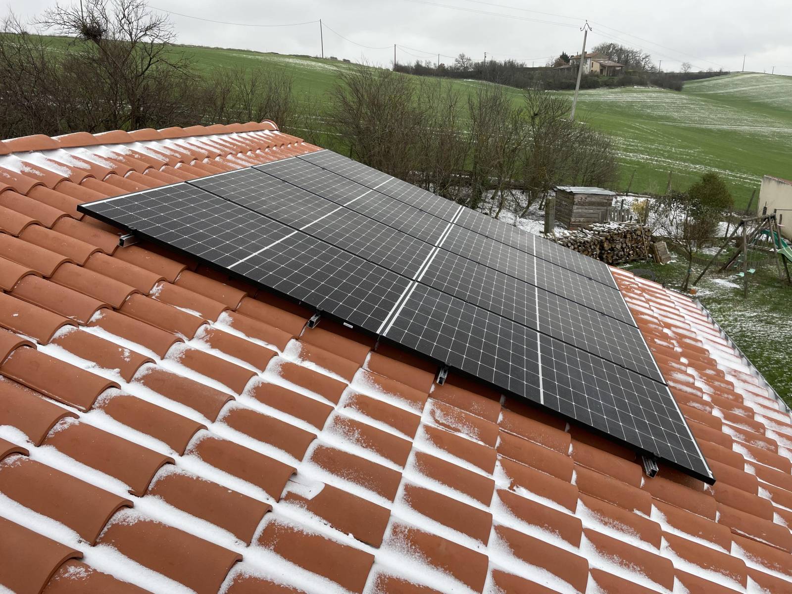 découvrez notre service d'installation de panneaux photovoltaïques, une solution écologique et économique pour produire votre propre électricité. profitez d'une expertise professionnelle, d'un accompagnement personnalisé et d'une énergie renouvelable pour réduire votre facture d'électricité tout en préservant l'environnement.