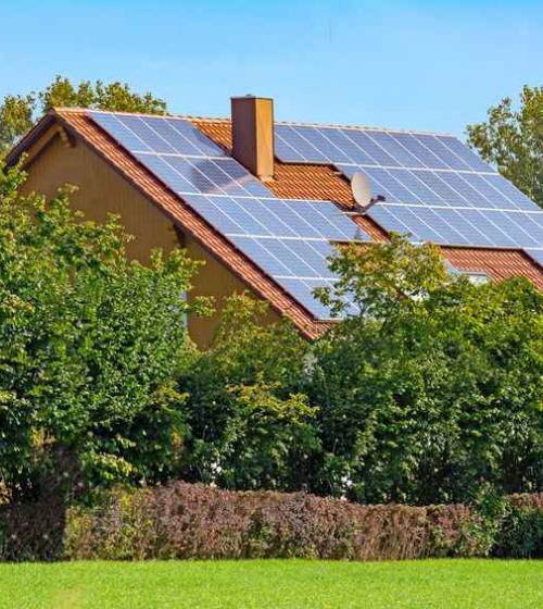 découvrez comment les panneaux photovoltaïques peuvent transformer votre maison en une source d'énergie renouvelable. optimisez votre consommation, réduisez vos factures d'électricité et contribuez à la protection de l'environnement grâce à cette solution durable et économique.