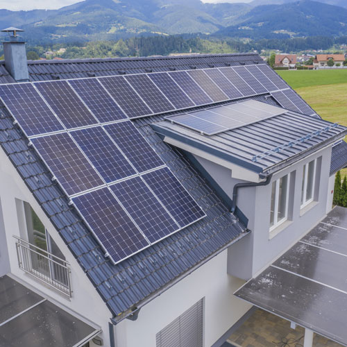 découvrez comment intégrer des panneaux photovoltaïques dans votre maison pour réaliser des économies d'énergie et contribuer à la protection de l'environnement. optez pour une solution durable et rentable qui valorise votre habitation.