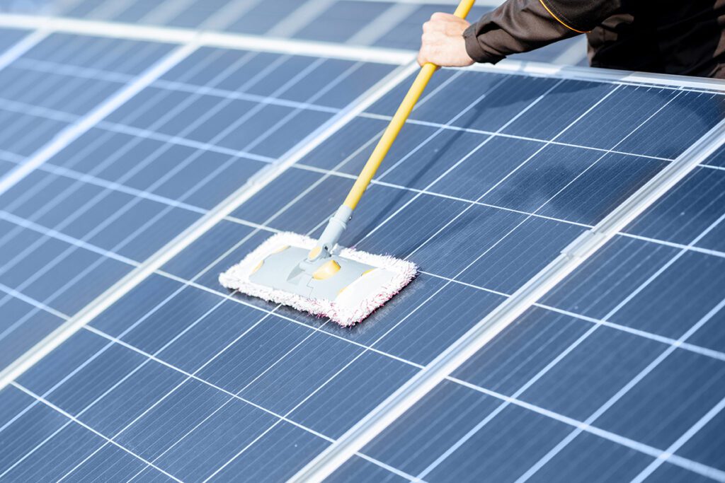 découvrez nos services de nettoyage de panneaux photovoltaïques à namur. assurez le bon fonctionnement de vos installations solaires et maximisez leur efficacité grâce à un entretien régulier réalisé par des professionnels. contactez-nous pour un devis gratuit!