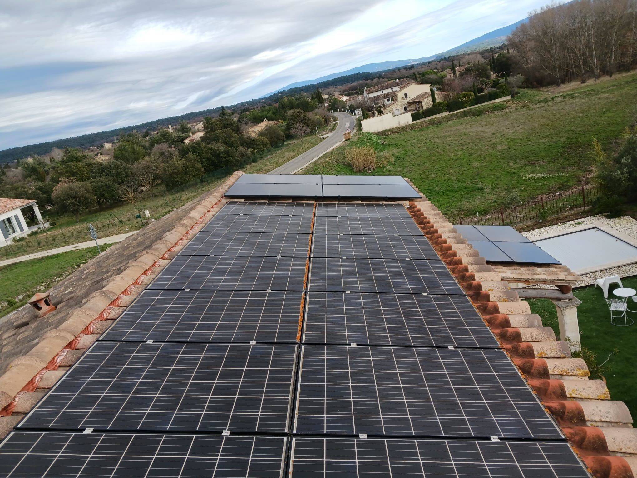 découvrez comment optimiser vos panneaux photovoltaïques en 2025 pour maximiser votre production d'énergie solaire. nos conseils vous aideront à améliorer l'efficacité de votre installation et à réduire votre empreinte carbone.