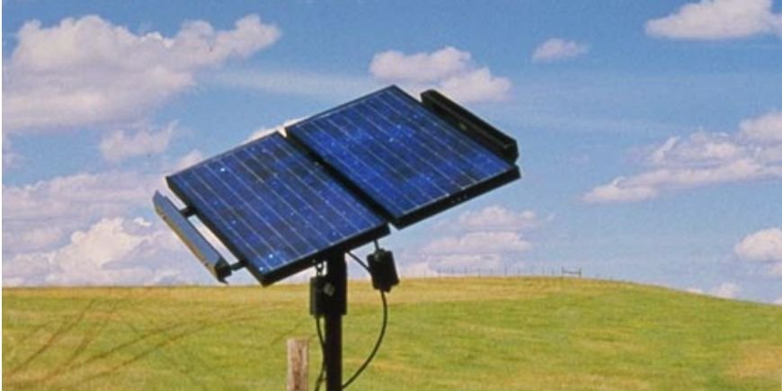 découvrez comment l'orientation optimale des panneaux photovoltaïques peut maximiser la production d'énergie solaire de votre installation. apprenez les meilleures pratiques pour profiter pleinement du potentiel solaire et optimiser le rendement énergétique.