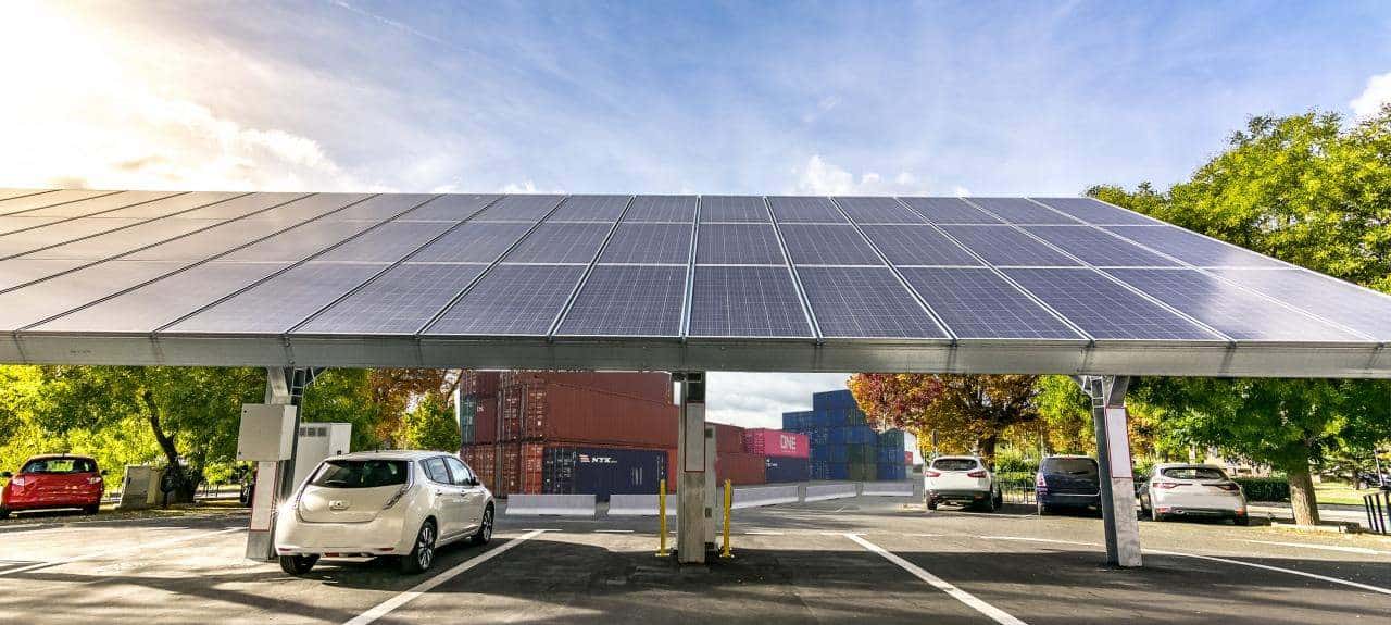 découvrez comment les panneaux photovoltaïques intégrés dans des abris peuvent optimiser la production d'énergie solaire tout en protégeant vos véhicules et équipements. alliez durabilité et efficacité pour un espace extérieur éco-responsable.