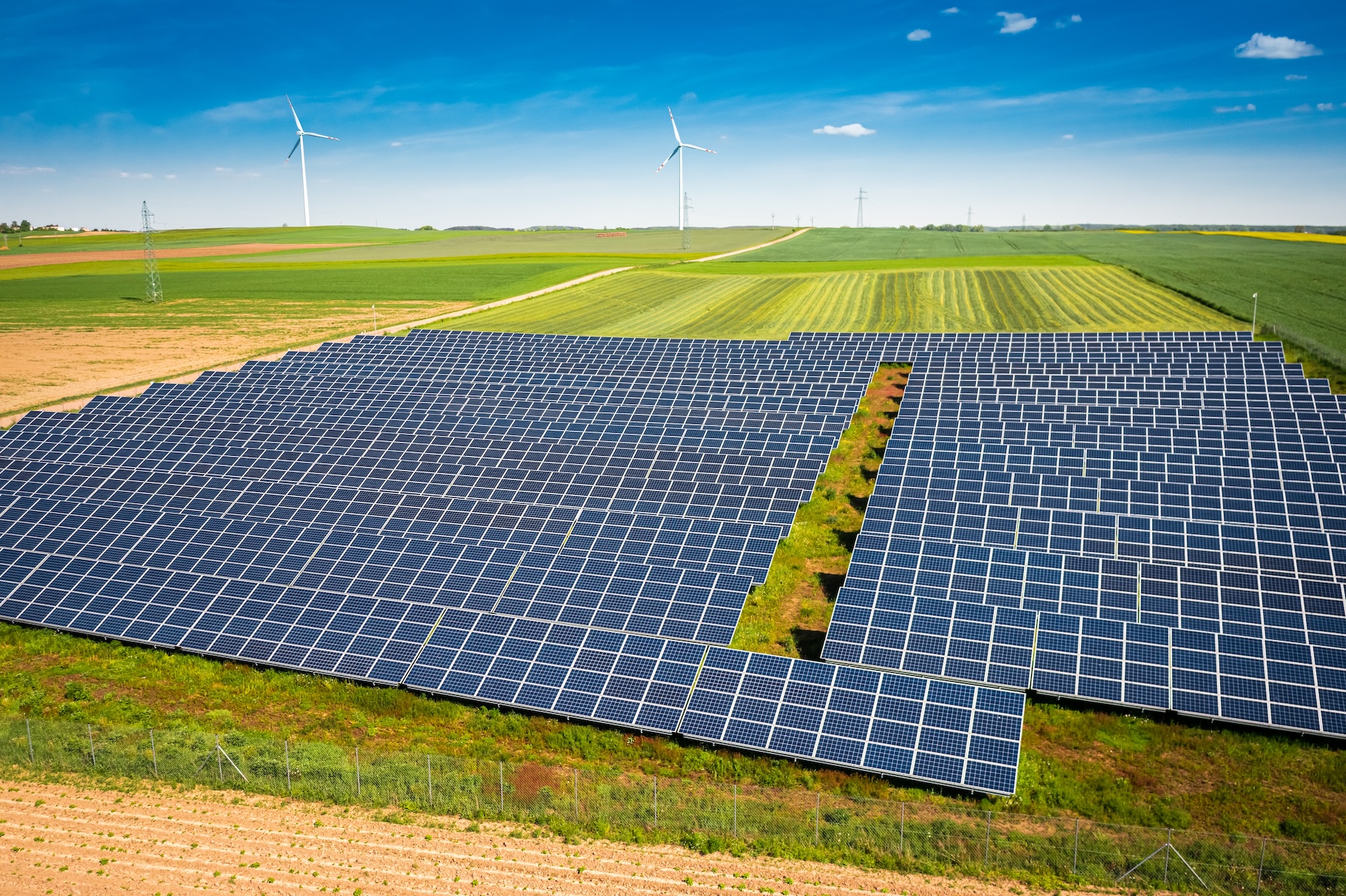 découvrez comment les panneaux photovoltaïques transforment l'agriculture en offrant des solutions durables et écologiques. optimisez vos exploitations agricoles avec des énergies renouvelables pour une production plus verte et rentable.