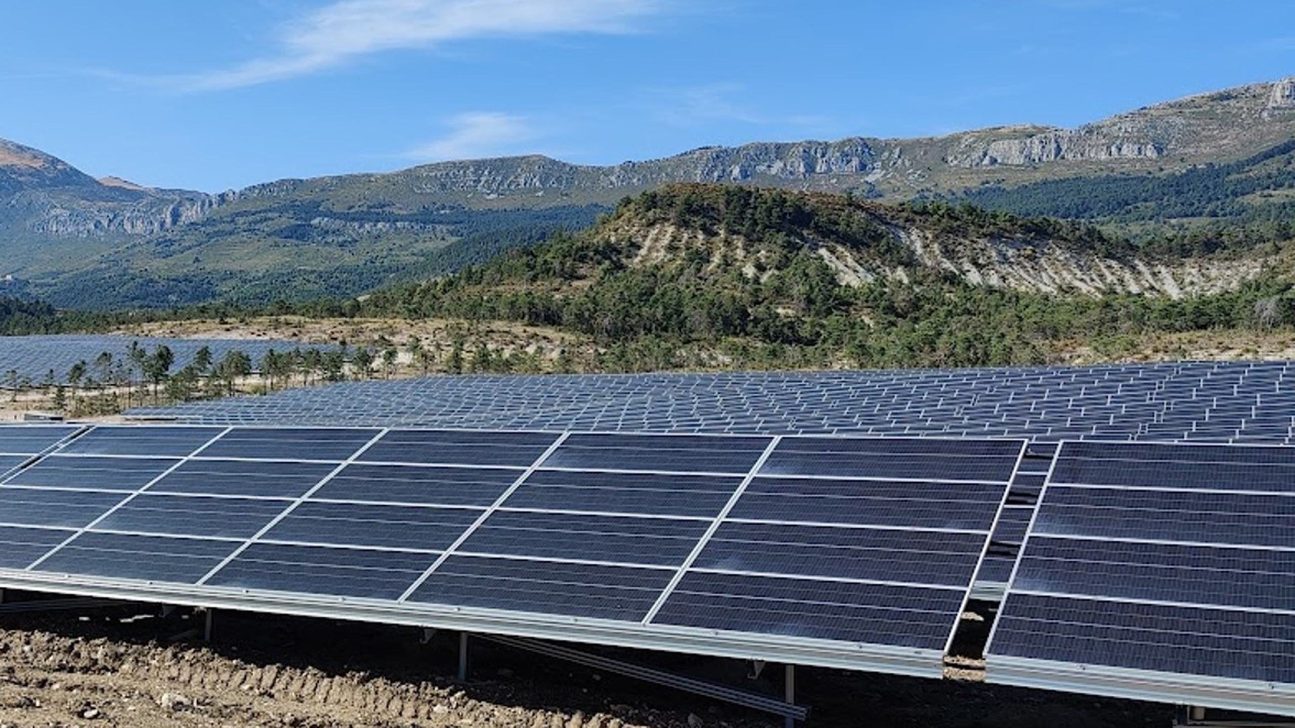 découvrez les panneaux photovoltaïques engie, une solution écologique et économique pour produire votre propre électricité. optimisez votre consommation d'énergie et réduisez votre empreinte carbone grâce à des technologies innovantes et performantes.