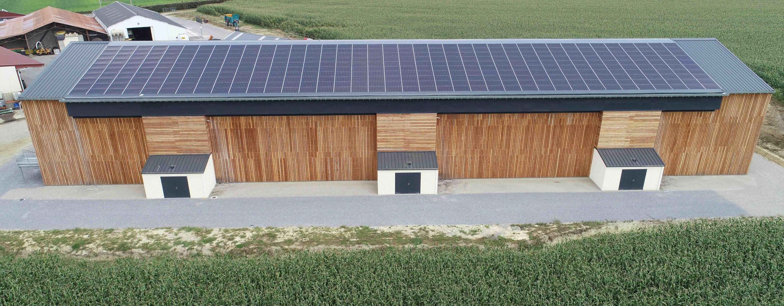 découvrez nos panneaux photovoltaïques innovants qui allient performance et durabilité. transformez l'énergie solaire en électricité de manière efficace tout en contribuant à la protection de l'environnement. optez pour une solution énergétique durable et moderne dès aujourd'hui.