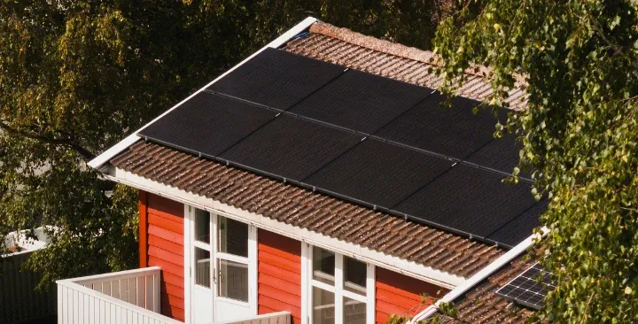 découvrez les avantages des panneaux photovoltaïques noirs, une solution esthétique et efficace pour produire de l'énergie solaire. optimisez votre consommation d'électricité tout en ajoutant une touche moderne à votre toiture.