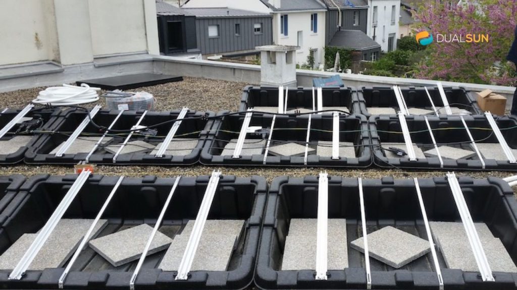 découvrez les avantages des panneaux photovoltaïques pour toits plats : une solution économique et écologique pour produire votre propre électricité. optimisez l'espace de votre toit tout en réduisant votre empreinte carbone.