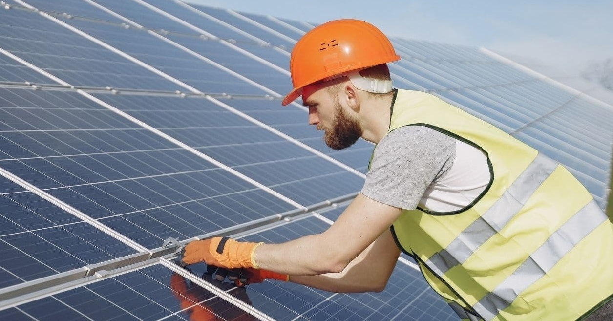 découvrez les avantages des panneaux solaires rue janin. optez pour une énergie renouvelable, réduisez vos factures d'électricité et contribuez à la protection de l'environnement. informez-vous sur nos solutions adaptées et profitez d'un service de qualité.