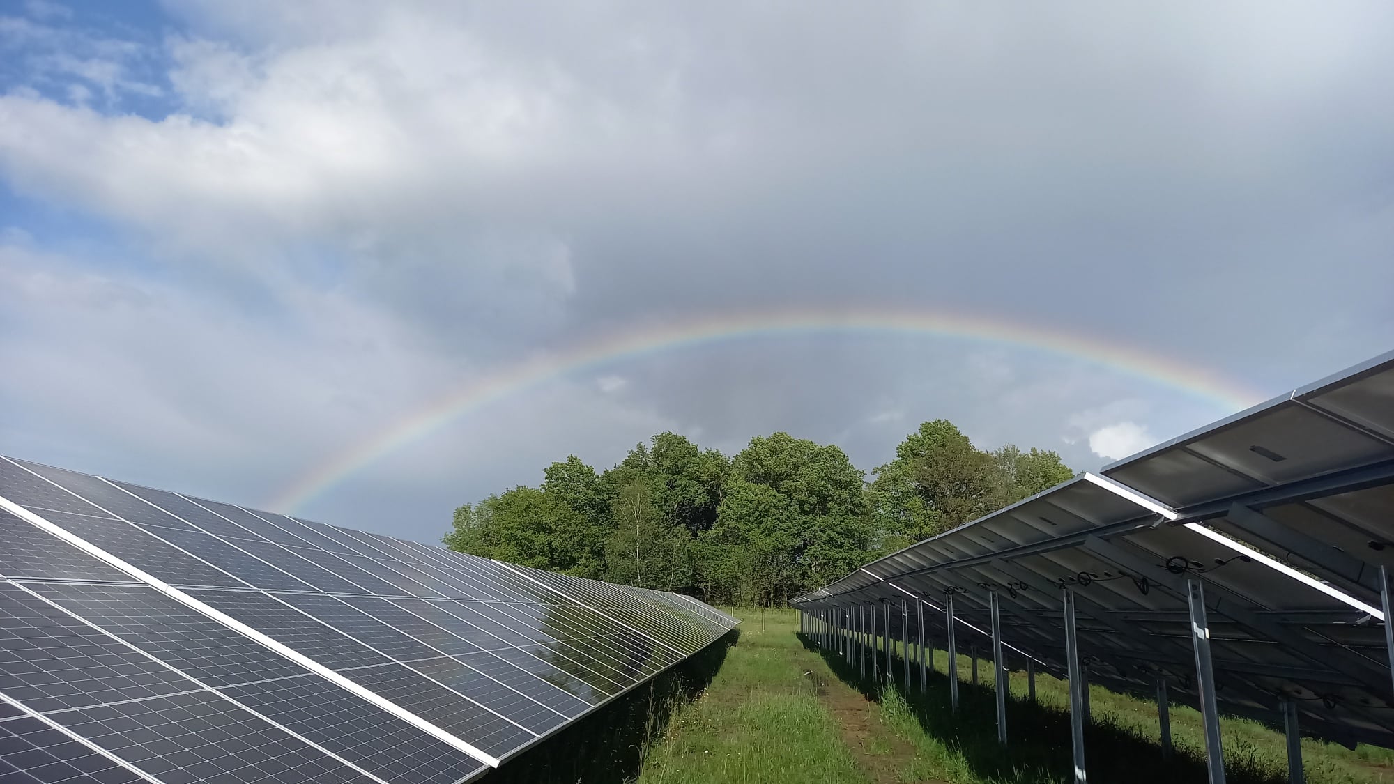 découvrez les avantages des panneaux solaires situés rue janin. profitez d'une énergie renouvelable, réduisez vos factures d'électricité et contribuez à un avenir durable grâce à des solutions solaires adaptées à vos besoins. informez-vous sur les installations et les subventions disponibles.
