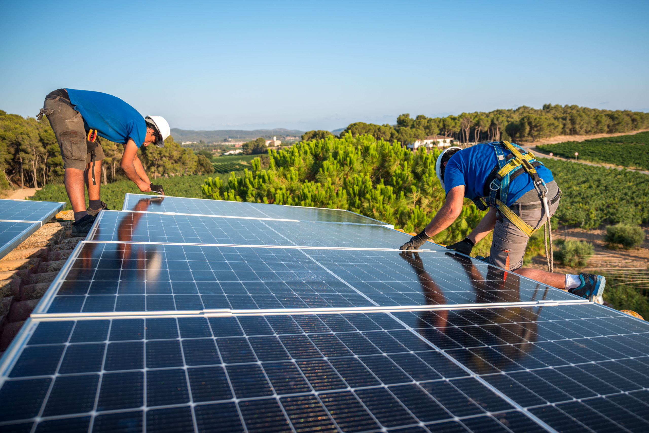découvrez comment le photovoltaïque contribue à la transition vers les énergies renouvelables. explorez les avantages de l'énergie solaire, son impact environnemental et les solutions durables pour un avenir énergétique plus vert.