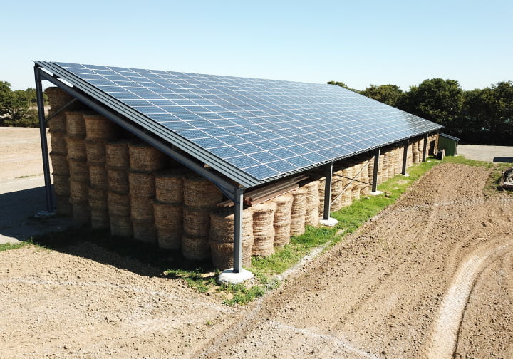 découvrez les avantages du photovoltaïque industriel pour votre entreprise : une solution écologique et économique pour réduire vos coûts énergétiques tout en contribuant à la transition énergétique. optez pour l'énergie solaire et maximisez votre efficacité opérationnelle.