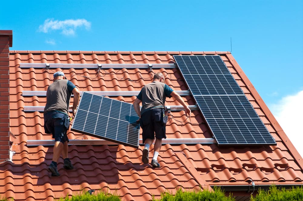 découvrez nos services professionnels pour la pose de panneaux photovoltaïques. optez pour une énergie renouvelable, économisez sur vos factures d'électricité et contribuez à la protection de l'environnement grâce à nos installations de qualité.