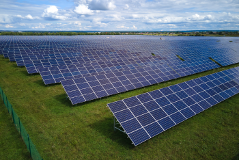 découvrez tout sur les primes pour l'installation de panneaux photovoltaïques en france. maximisez vos économies d'énergie et profitez d'aides financières pour un avenir durable.