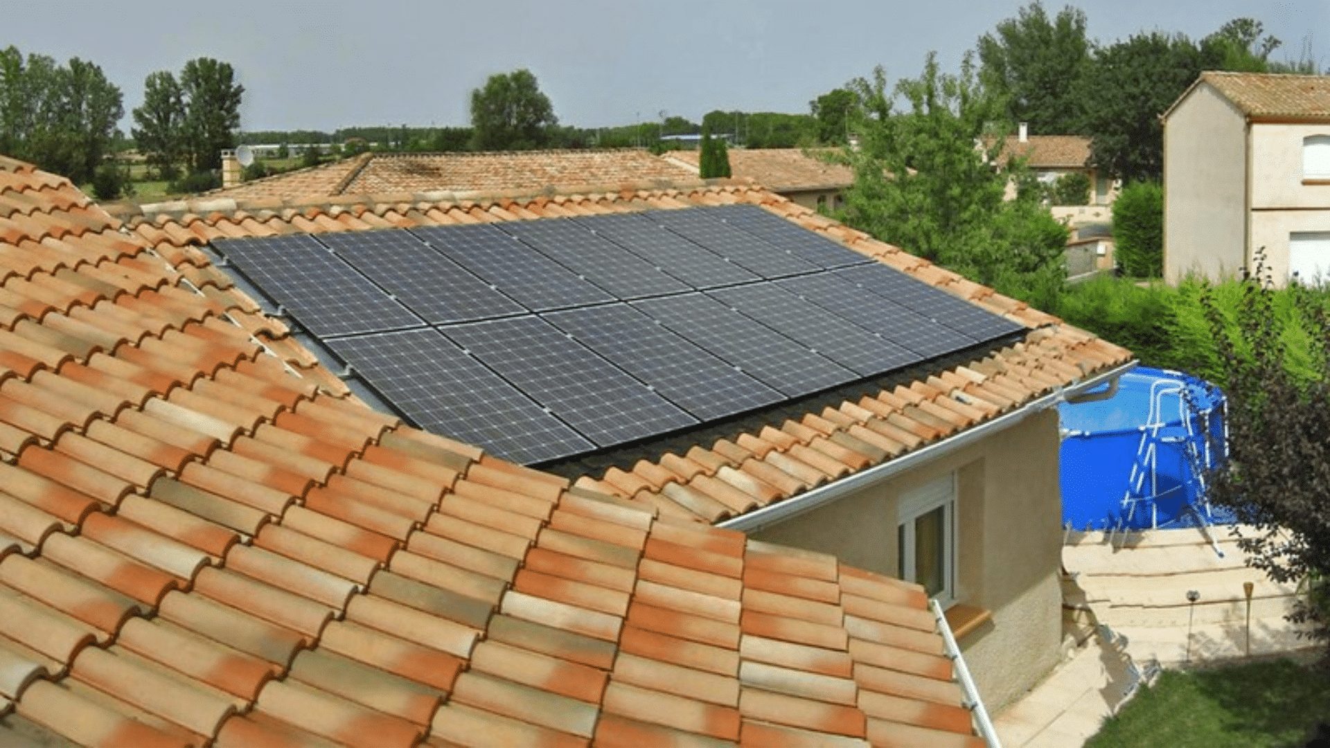 découvrez les prix des panneaux photovoltaïques en 2023 et comment les investissements dans l'énergie solaire peuvent réduire vos factures d'électricité tout en contribuant à un avenir durable. comparez les meilleures options et faites un choix éclairé pour votre projet énergétique.