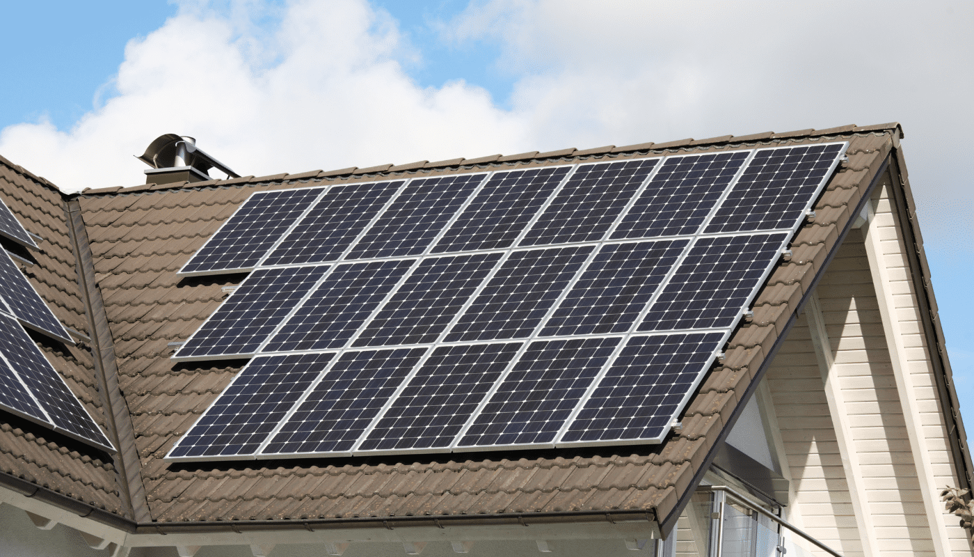 découvrez les prix des panneaux photovoltaïques et optimisez votre investissement dans l'énergie solaire. comparez les offres, bénéficiez d'informations sur les subventions disponibles et choisissez la solution qui convient le mieux à votre budget et à vos besoins énergétiques.