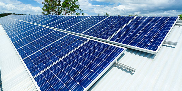 découvrez les réglementations essentielles concernant les panneaux photovoltaïques en france. informez-vous sur les normes, les aides financières et les obligations légales pour optimiser votre projet énergétique.