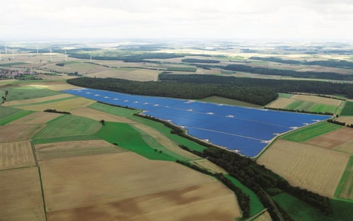 découvrez les principales réglementations concernant l'installation de panneaux photovoltaïques en france. informez-vous sur les normes, les démarches administratives et les aides disponibles pour optimiser votre projet solaire et garantir votre conformité.