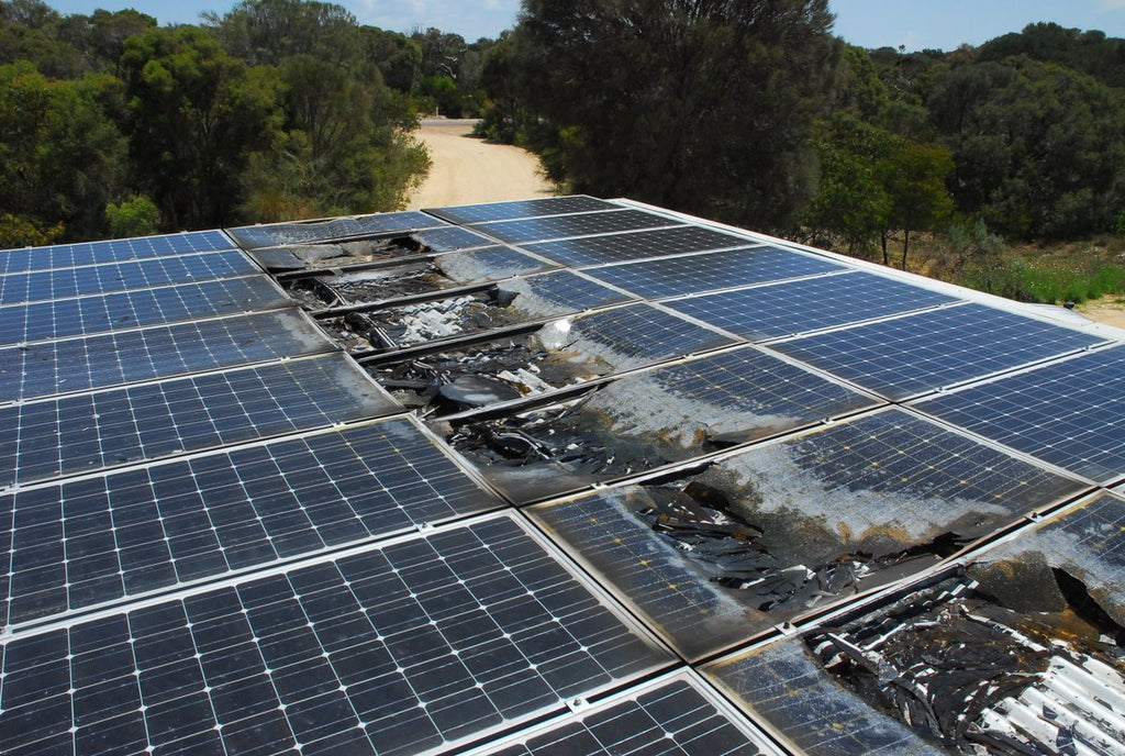 découvrez les risques associés à l'utilisation des panneaux photovoltaïques, de la sécurité électrique aux impacts environnementaux. informez-vous pour une installation réussie et durable.