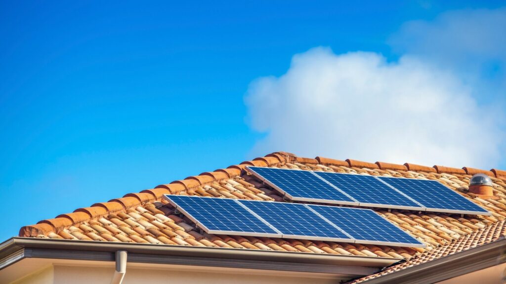 découvrez comment choisir la taille idéale de vos panneaux photovoltaïques pour maximiser leur efficacité et rentabilité. explorez nos conseils sur les critères de sélection, les types de panneaux disponibles et les meilleures pratiques pour un investissement durable et performant.