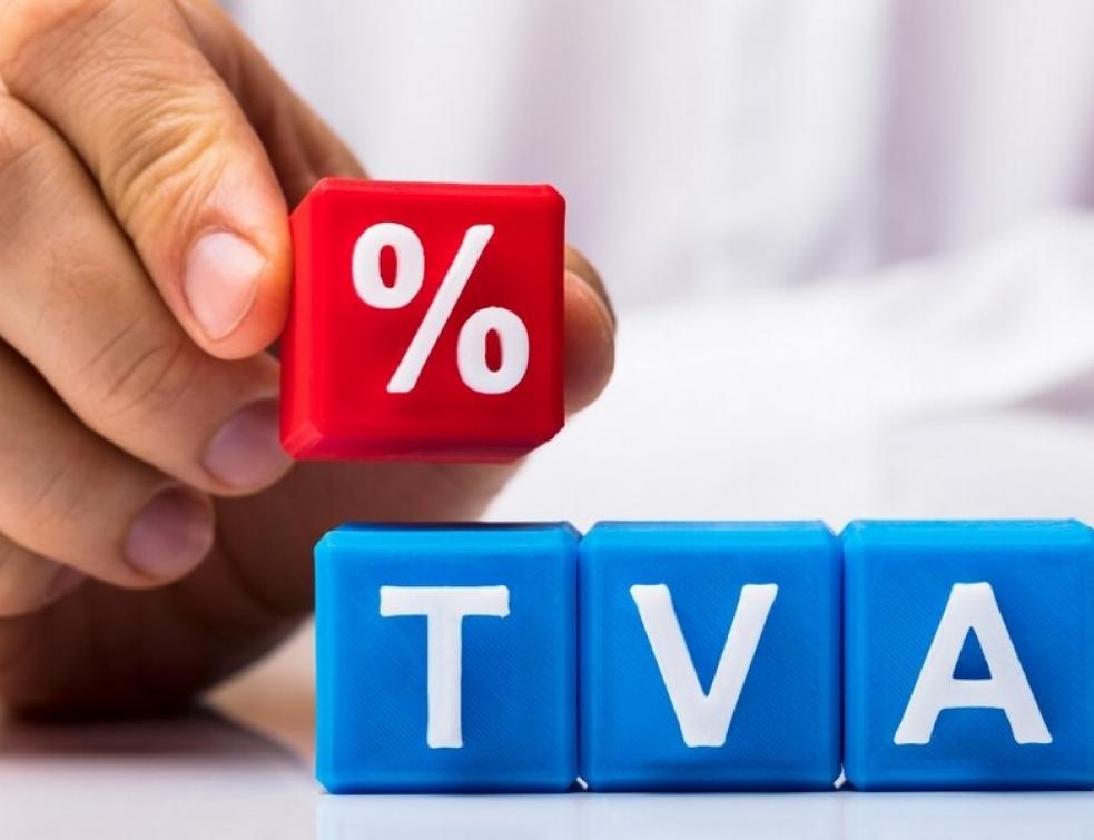 découvrez les enjeux de la tva sur les panneaux photovoltaïques en france. informez-vous sur les taux applicables, les exonérations possibles et les avantages fiscaux pour optimiser votre investissement dans l'énergie solaire.