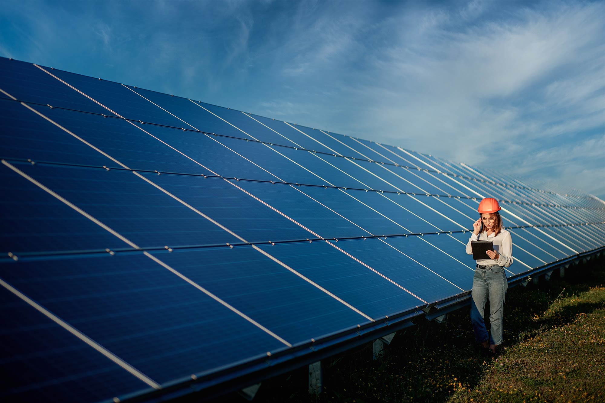 découvrez la capacité de production des panneaux solaires et comment elle impacte l'efficacité énergétique pour un avenir plus durable.