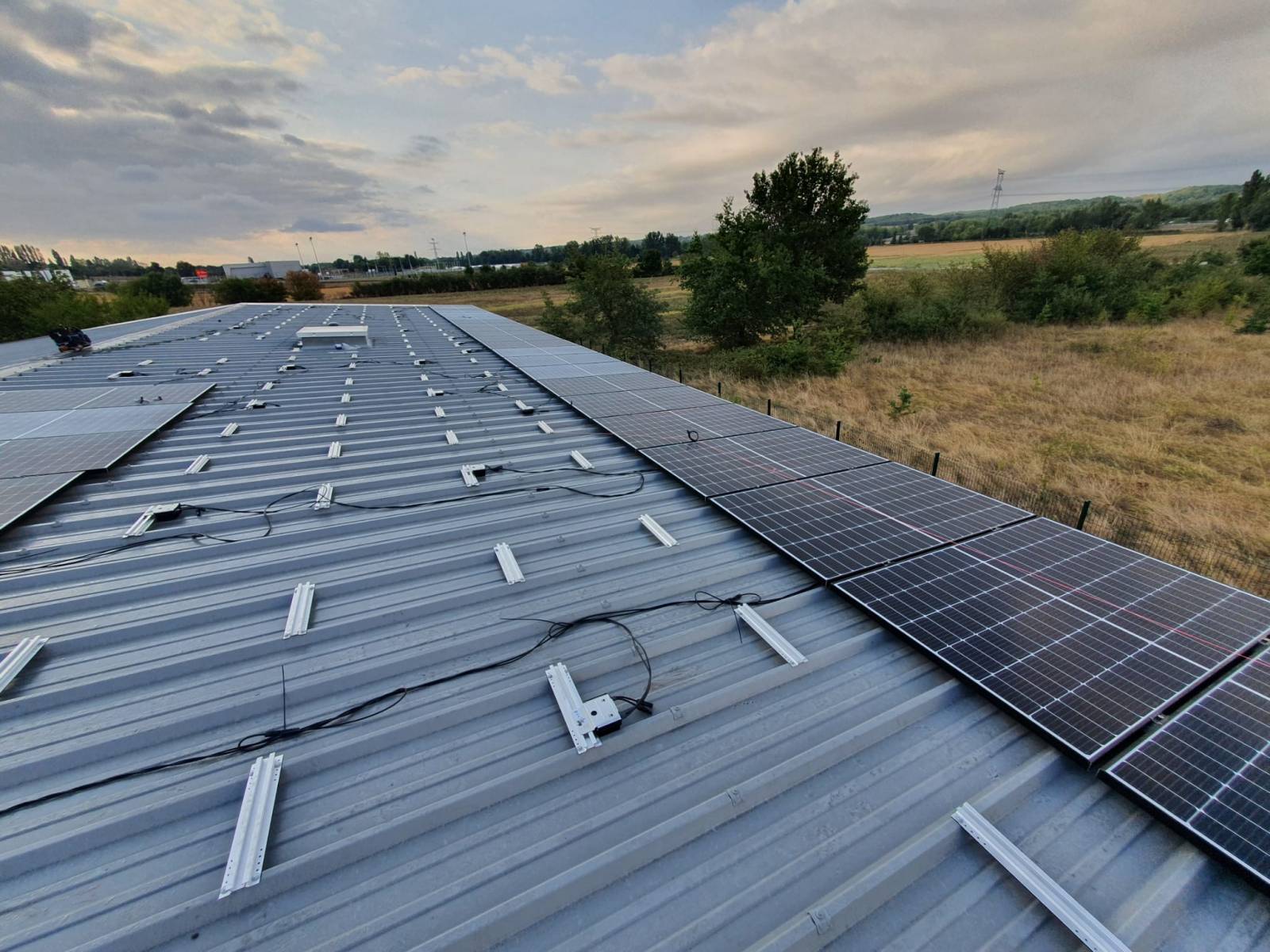 découvrez nos solutions de panneaux photovoltaïques à quint-fonsegrives pour une énergie renouvelable efficace et économique. profitez d'une installation professionnelle et d'un accompagnement personnalisé.