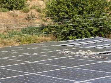 découvrez comment les écoles de marseille exploitent la puissance solaire pour un avenir énergétique durable et écologique.