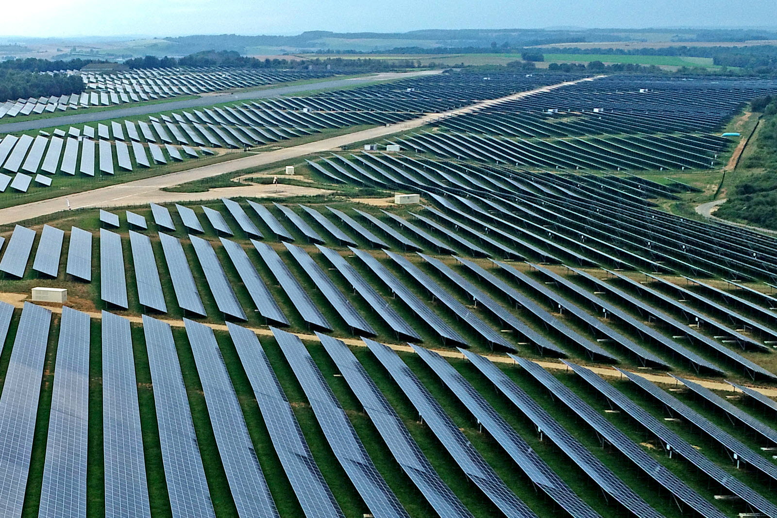 lérouville prévoit d'installer des panneaux solaires en 2026 pour promouvoir les énergies renouvelables et réduire son empreinte écologique.