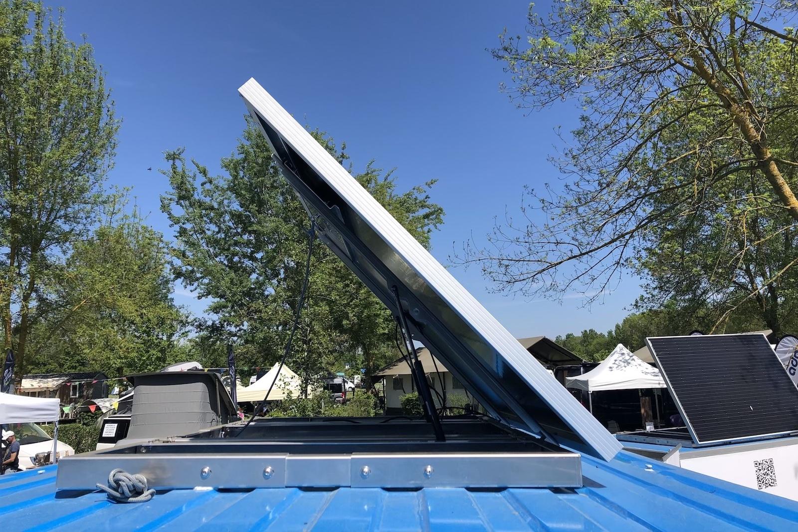 découvrez notre stand de tir solaire innovant alliant technologie durable et performance, pour une expérience de tir respectueuse de l'environnement.