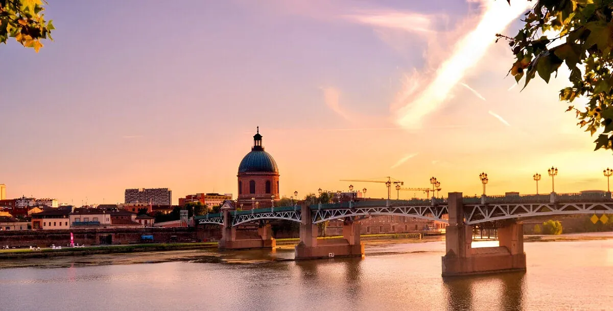 découvrez les 000 m² de panneaux solaires installés au meett toulouse, une avancée majeure pour l'énergie renouvelable et le développement durable.