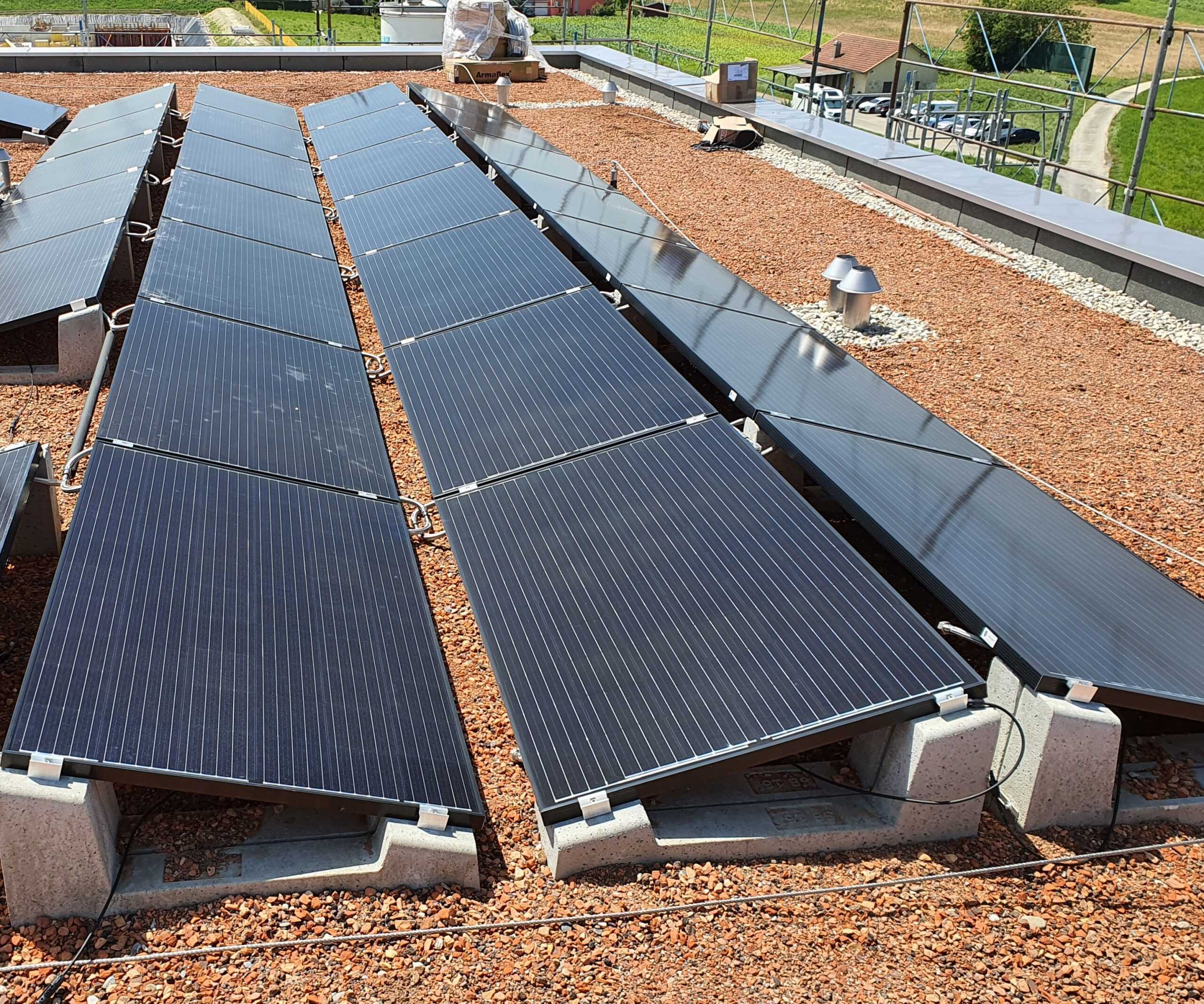 découvrez nos solutions de panneaux solaires à ambarès-et-lagrave pour une énergie propre et économique. installation professionnelle et conseils personnalisés.