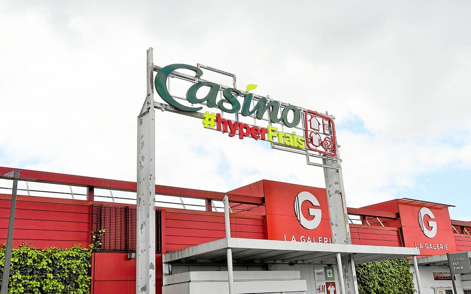 découvrez comment le carrefour saint-martin adopte l'énergie solaire pour un futur plus durable et écologique.