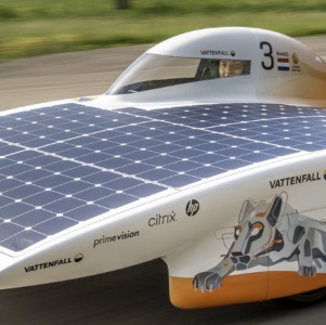 découvrez notre véhicule solaire innovant alliant technologie avancée et respect de l'environnement pour une mobilité durable et performante.